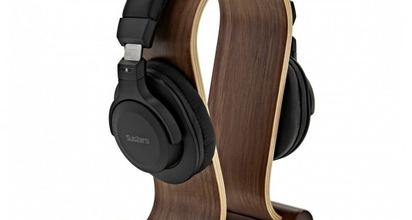 headphone-stand